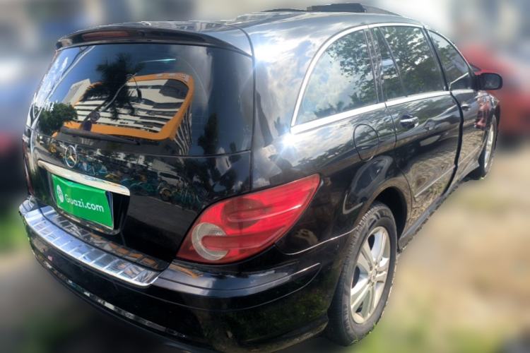 Used Mercedes-Benz R-Class 2010 R 300 L Business Model Rear Right 45 Deg