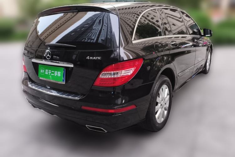 Used Mercedes-Benz R-Class 2010 R 350 L 4MATIC Rear Right 45 Deg