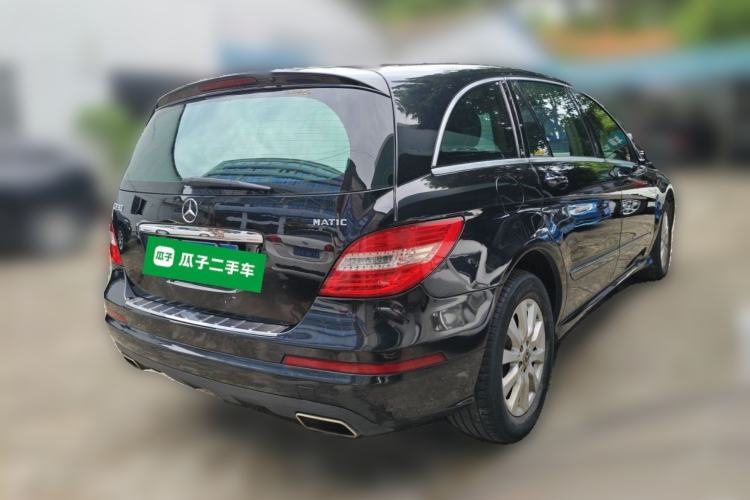 Used Mercedes-Benz R-Class 2010 R 350 L 4MATIC Rear Right 45 Deg