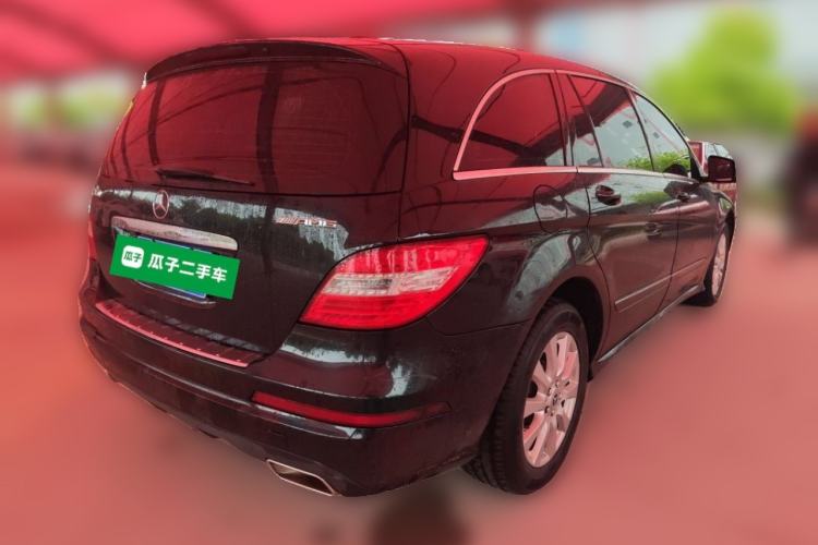 Used Mercedes-Benz R-Class 2010 R 300 L Business Model Rear Right 45 Deg