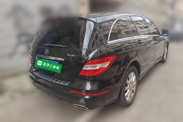 Used Mercedes-Benz R-Class 2010 R 300 L Luxury Model Rear Right 45 Deg