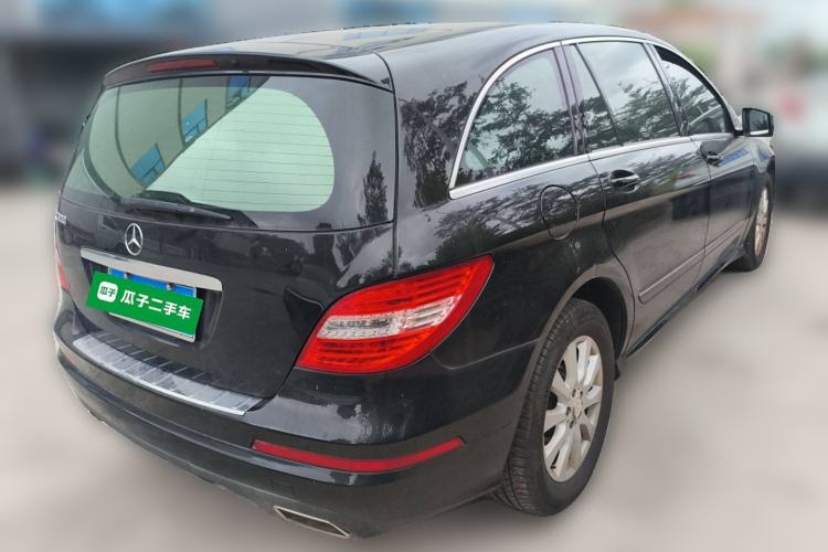 Used Mercedes-Benz R-Class 2010 R 300 L Business Model Rear Right 45 Deg
