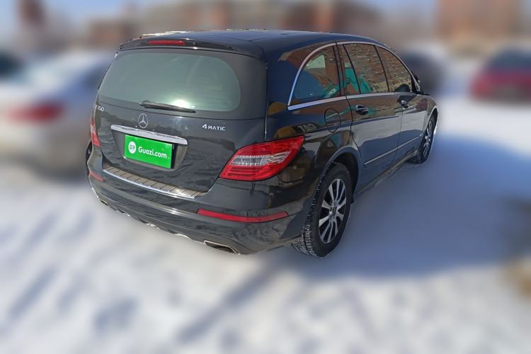 Used Mercedes-Benz R-Class 2010 R 350 L 4MATIC Rear Right 45 Deg