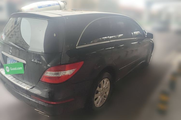 Used Mercedes-Benz R-Class 2010 R 300 L Business Model Rear Right 45 Deg