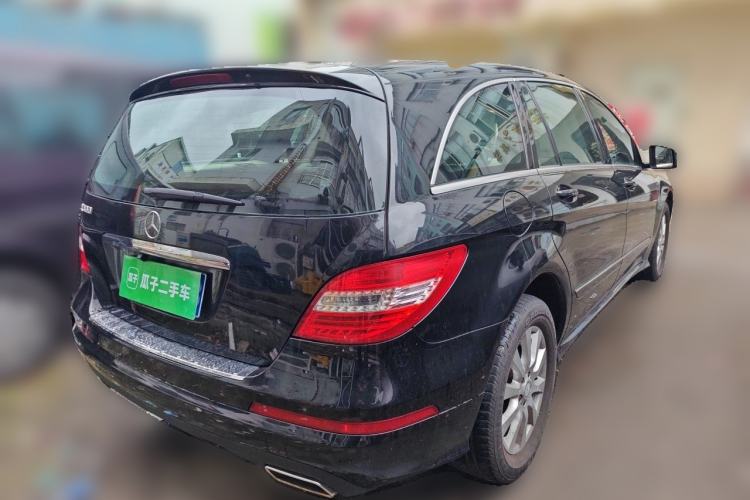 Used Mercedes-Benz R-Class 2010 R 300 L Business Model Rear Right 45 Deg
