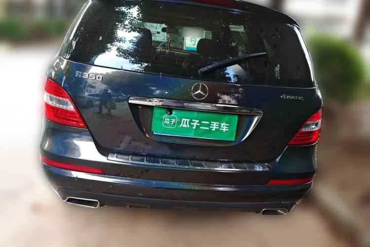 Used Mercedes-Benz R-Class 2010 R 350 L 4MATIC Rear
