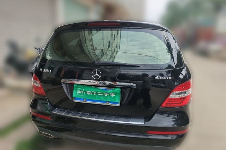 Used Mercedes-Benz R-Class 2010 R 350 L 4MATIC Rear