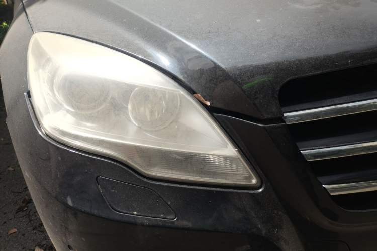 Used Mercedes-Benz R-Class 2010 R 300 L Luxury Model Right Front Headlight