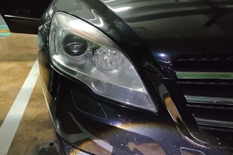 Used Mercedes-Benz R-Class 2010 R 350 L 4MATIC Right Front Headlight