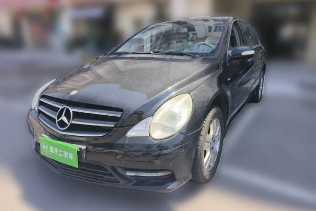 Used Mercedes-Benz R-Class 2010 R 350 L 4MATIC Grand Edition