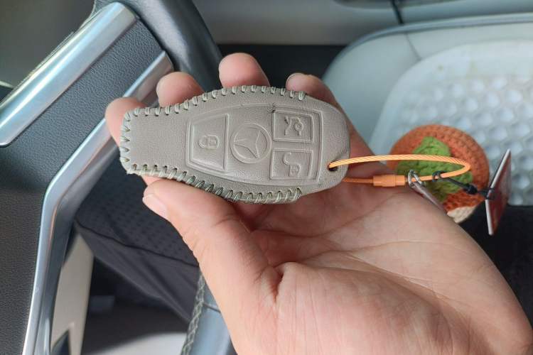 Used Mercedes-Benz R-Class 2010 R 350 L 4MATIC Vehicle Key