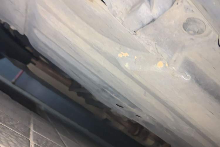 Used Mercedes-Benz R-Class 2010 R 350 L 4MATIC Grand Edition Chassis Front Left