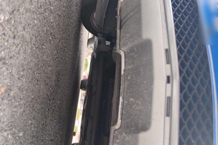 Used Mercedes-Benz R-Class 2010 R 350 L 4MATIC Grand Edition Chassis Front
