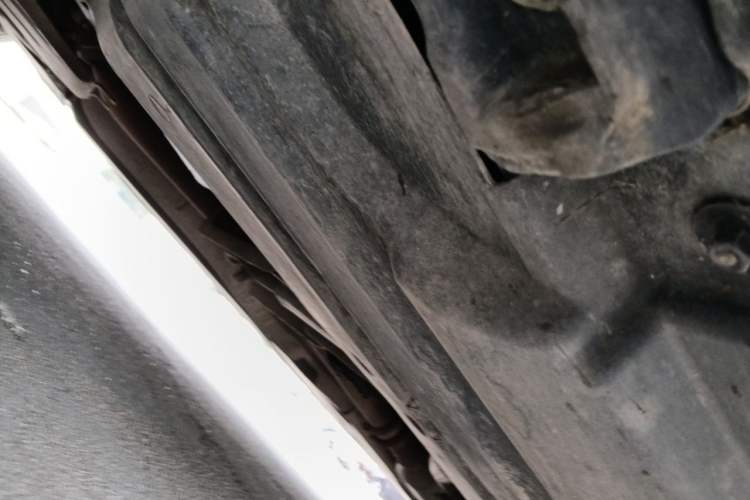 Used Mercedes-Benz R-Class 2010 R 350 L 4MATIC Chassis Front Left