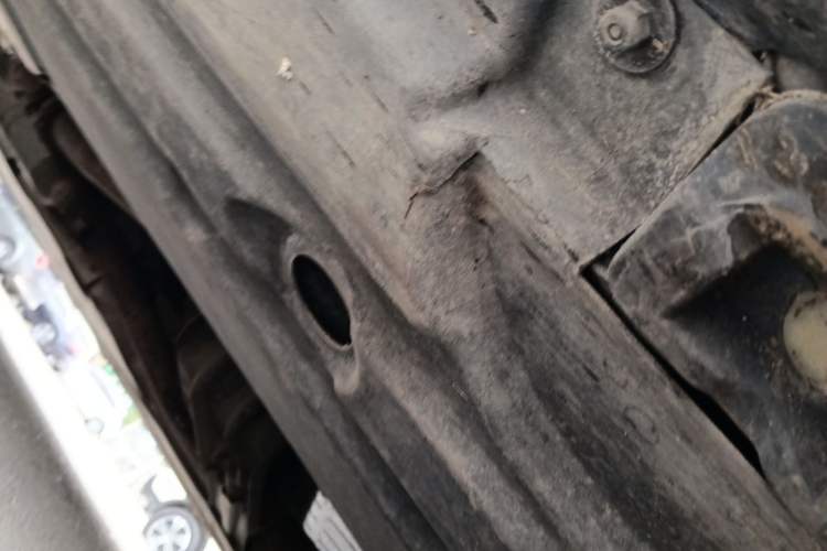 Used Mercedes-Benz R-Class 2010 R 350 L 4MATIC Chassis Front Right