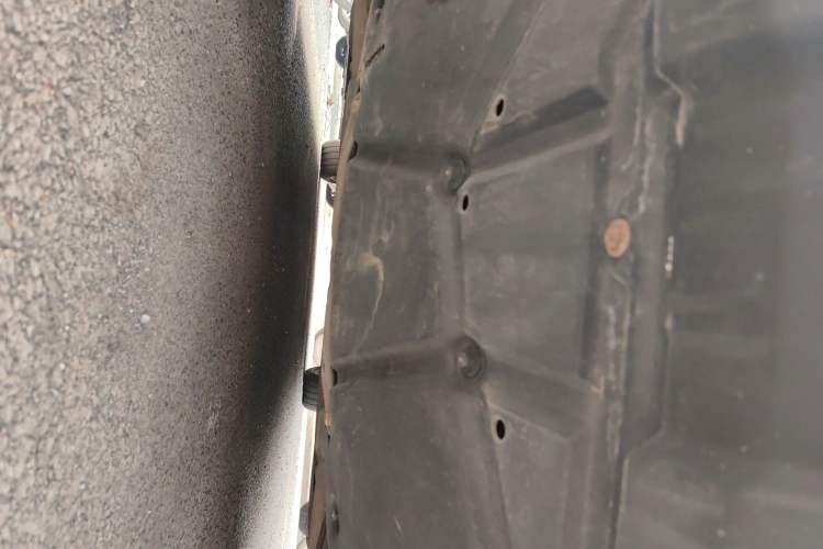 Used Mercedes-Benz R-Class 2010 R 350 L 4MATIC Grand Edition Chassis Rear