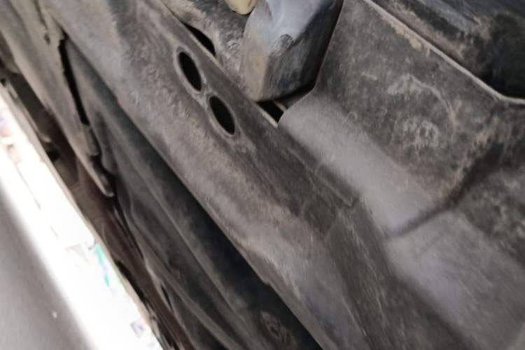 Used Mercedes-Benz R-Class 2010 R 350 L 4MATIC Chassis Rear Left