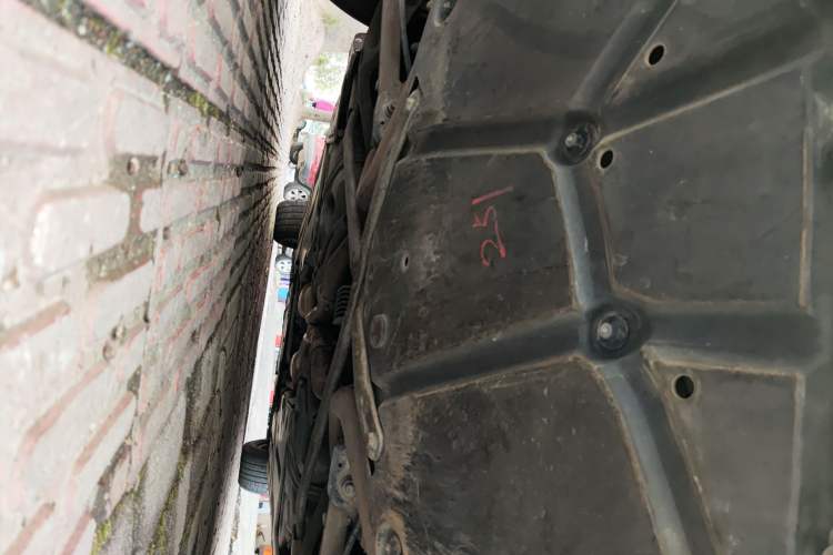 Used Mercedes-Benz R-Class 2010 R 350 L 4MATIC Chassis Rear