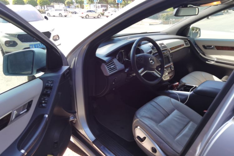 Used Mercedes-Benz R-Class 2010 R 350 L 4MATIC Driver Seat