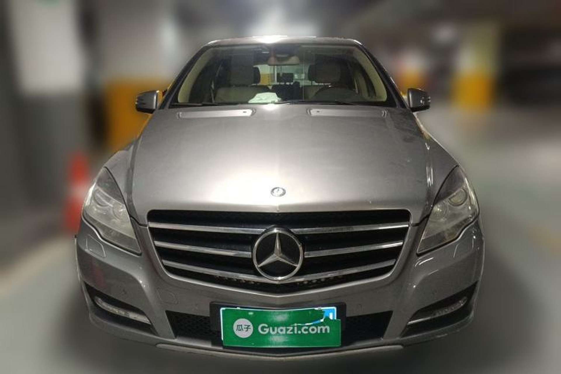 Used Mercedes-Benz R-Class 2010 R 300 L Business Model Front