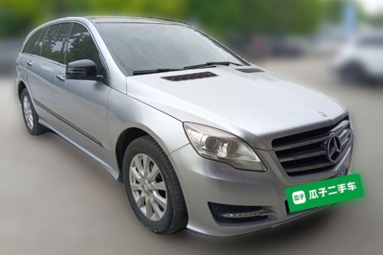 Used Mercedes-Benz R-Class 2010 R 350 L 4MATIC Front Right 45 Deg