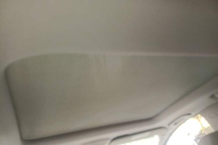 Used Mercedes-Benz R-Class 2010 R 350 L 4MATIC Headliner