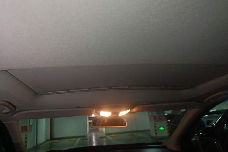 Used Mercedes-Benz R-Class 2010 R 300 L Business Model Headliner