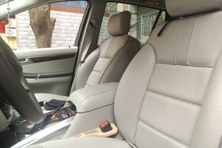Used Mercedes-Benz R-Class 2010 R 350 L 4MATIC Left Front Seat