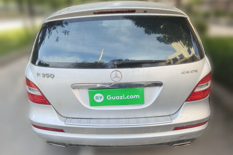 Used Mercedes-Benz R-Class 2010 R 350 L 4MATIC Rear