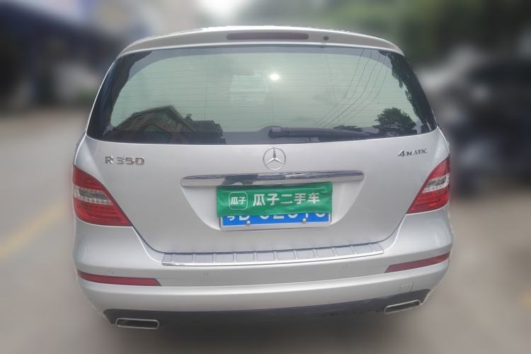 Used Mercedes-Benz R-Class 2010 R 350 L 4MATIC Rear
