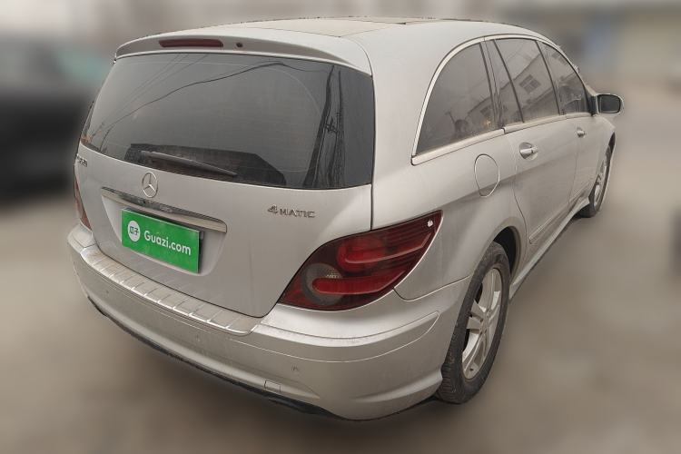 Used Mercedes-Benz R-Class 2010 R 350 L 4MATIC Grand Edition Rear Right 45 Deg