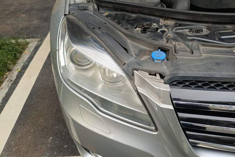 Used Mercedes-Benz R-Class 2010 R 350 L 4MATIC Right Front Headlight
