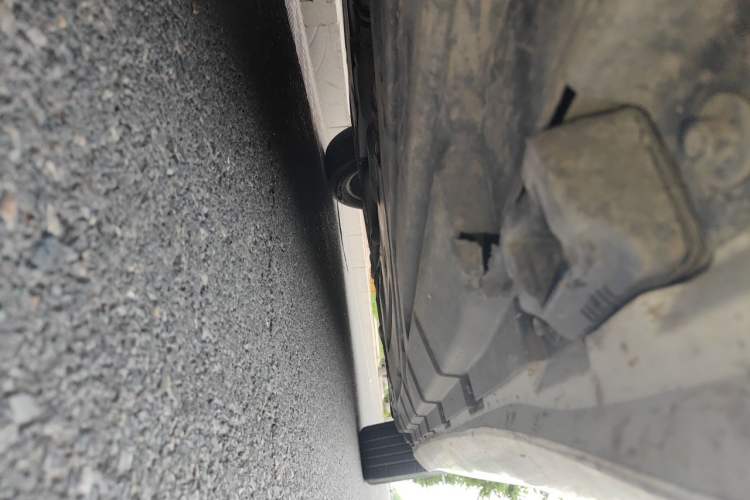Used Mercedes-Benz R-Class 2010 R 300 L Business Model Chassis Front Left