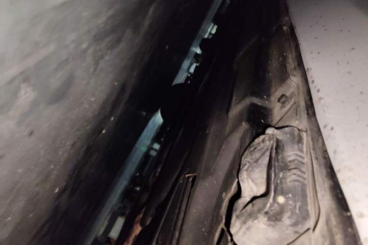 Used Mercedes-Benz R-Class 2010 R 300 L Business Model Chassis Rear Left