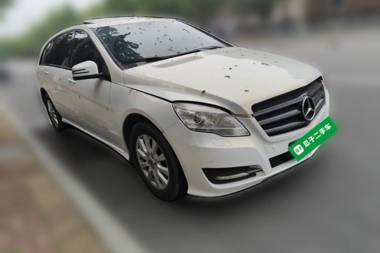 Used Mercedes-Benz R-Class 2010 R 300 L Business Model Front Right 45 Deg