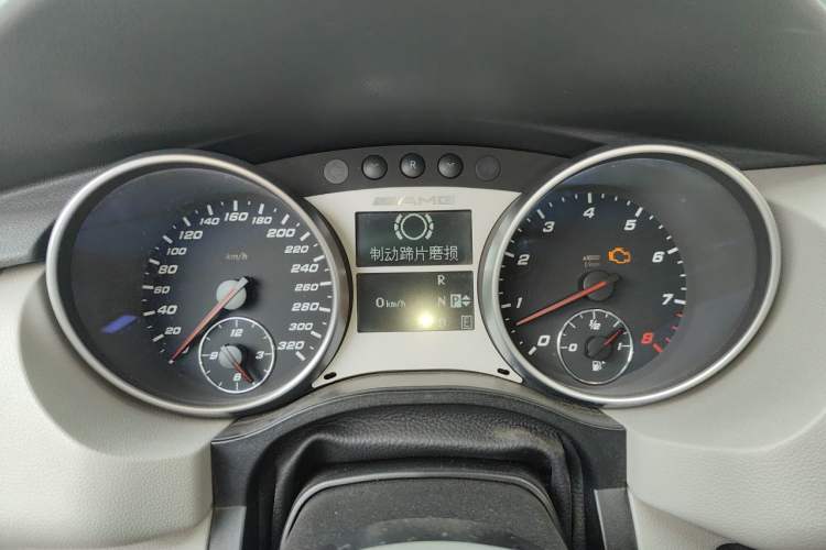 Used Mercedes-Benz R-Class 2010 R 300 L Business Model Instrument Cluster