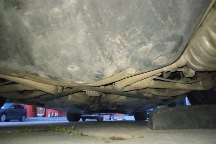 Used Mercedes-Benz R-Class 2010 R 350 L 4MATIC Grand Edition Chassis Rear