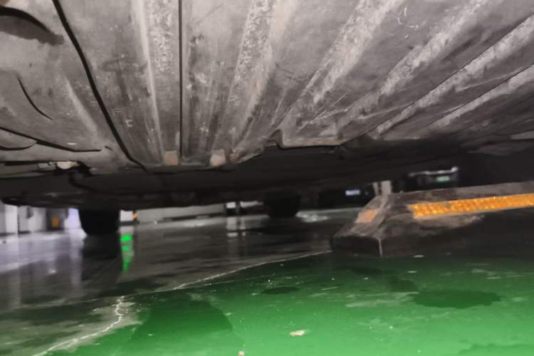 Used Mercedes-Benz R-Class 2011 R 350 L 4MATIC Chassis Front