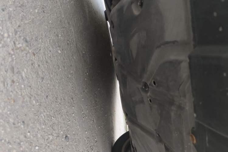 Used Mercedes-Benz R-Class 2011 R 350 L 4MATIC Chassis Front