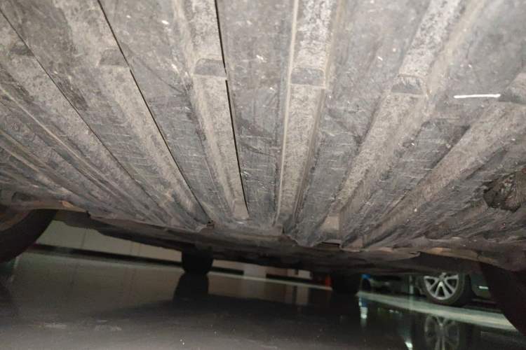 Used Mercedes-Benz R-Class 2011 R 350 L 4MATIC Chassis Front