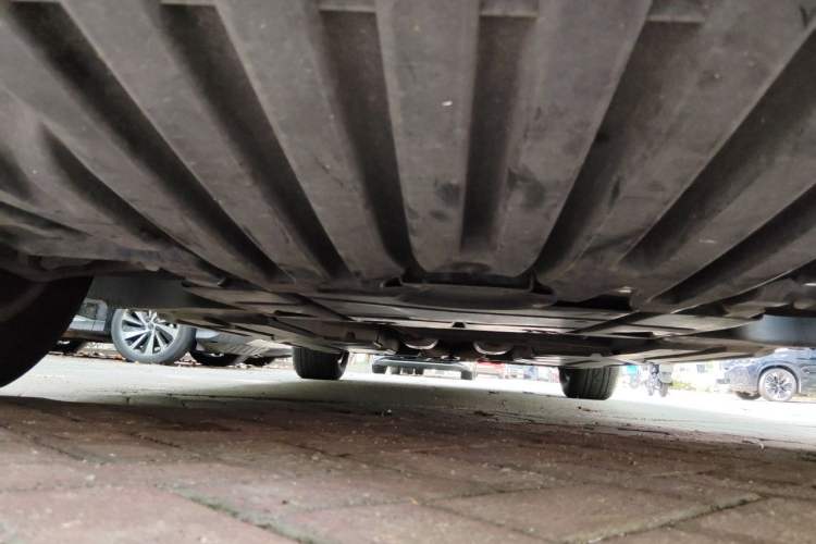 Used Mercedes-Benz R-Class 2011 R 300 L Business Model Chassis Front