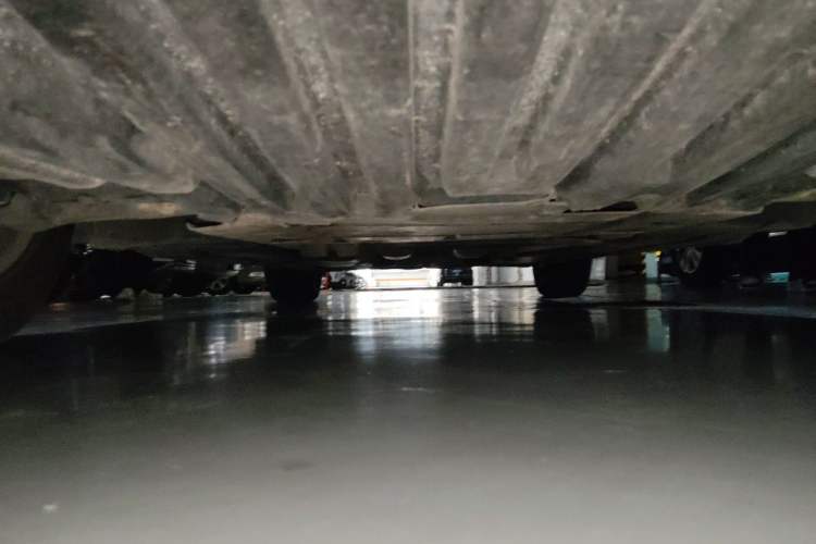 Used Mercedes-Benz R-Class 2011 R 350 L 4MATIC Chassis Front