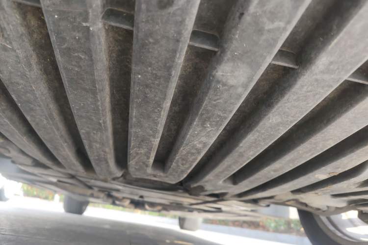 Used Mercedes-Benz R-Class 2011 R 350 L 4MATIC Chassis Front