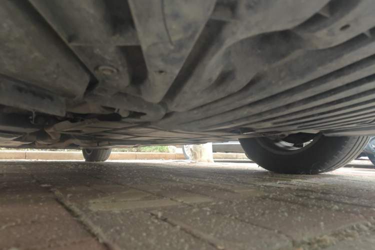 Used Mercedes-Benz R-Class 2011 R 350 L 4MATIC Chassis Front