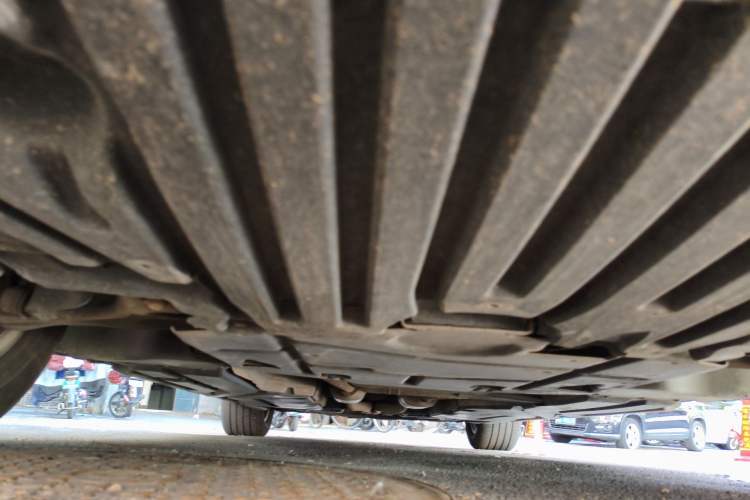 Used Mercedes-Benz R-Class 2011 R 350 L 4MATIC Chassis Front