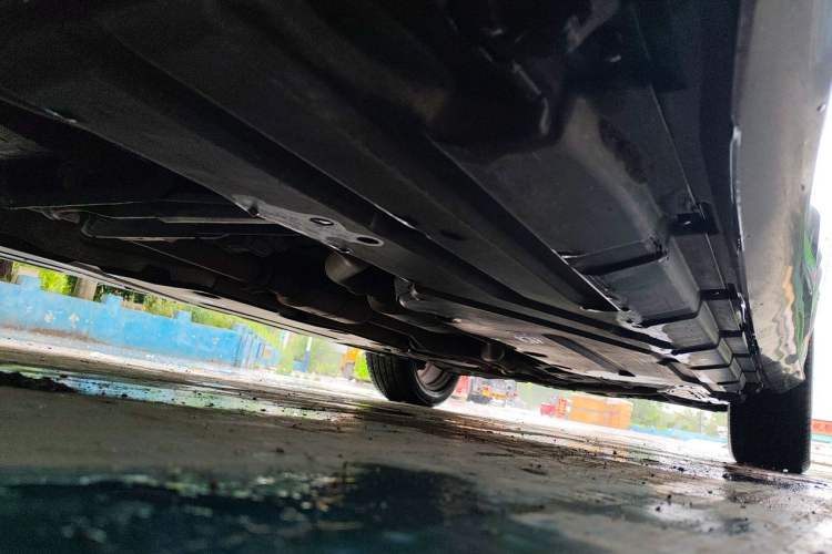 Used Mercedes-Benz R-Class 2011 R 350 L 4MATIC Chassis Front Left