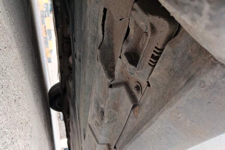 Used Mercedes-Benz R-Class 2011 R 350 L 4MATIC Chassis Front Left
