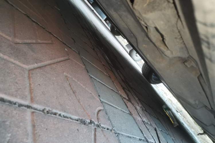 Used Mercedes-Benz R-Class 2011 R 350 L 4MATIC Chassis Front Left