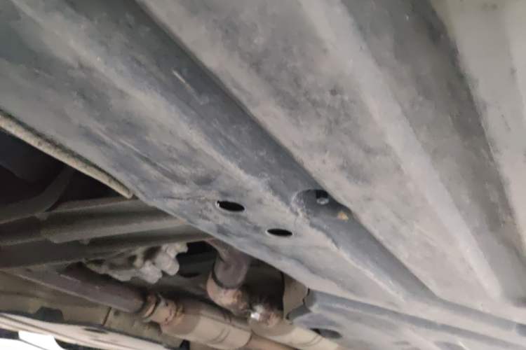 Used Mercedes-Benz R-Class 2011 R 350 L 4MATIC Chassis Front Left