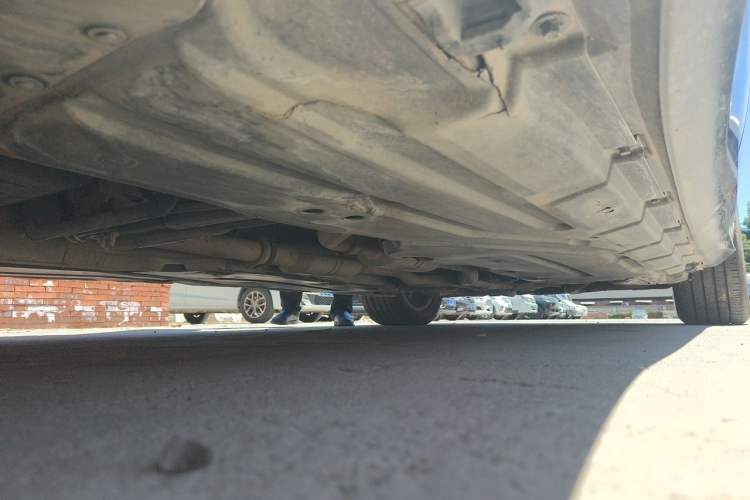 Used Mercedes-Benz R-Class 2011 R 300 L Business Model Chassis Front Left